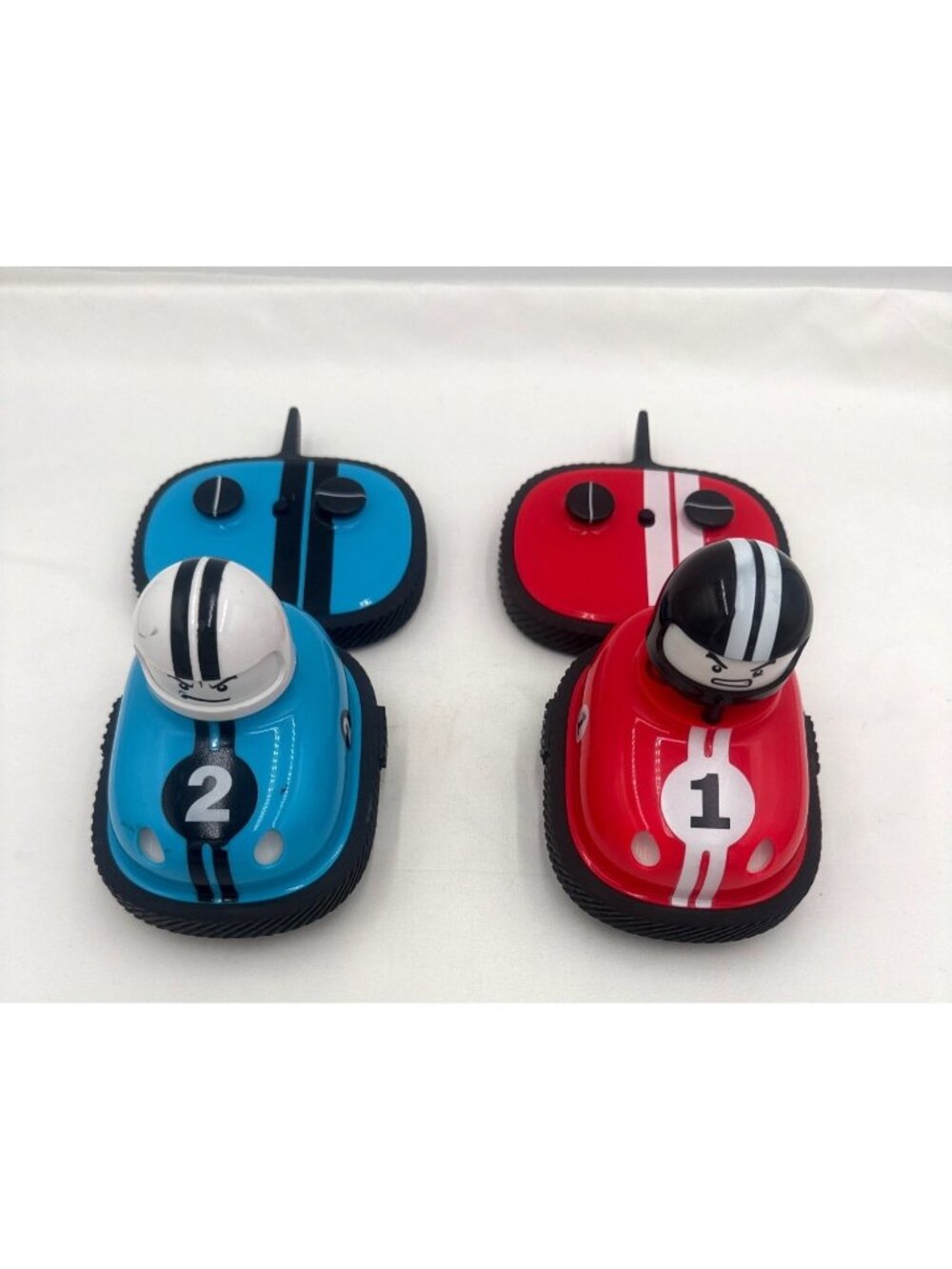 Sharper Image Road Rage Speed Bumper Car Set Figures & Controllers Red & Blue
